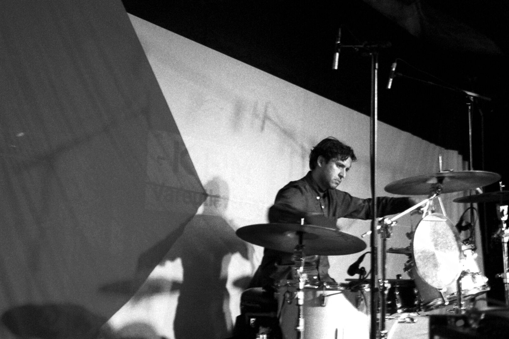 Jem Doulton med Thurston Moore Group pa Bla BW